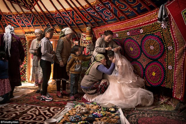 kazakh wedding.jpg