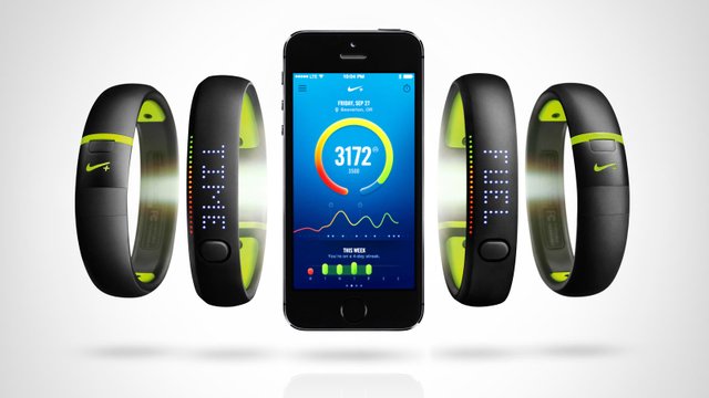 NIKE FUELBAND.jpg