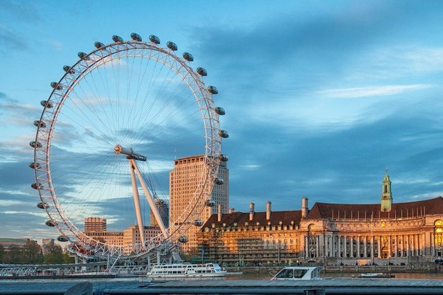 londoneyeatardecer.jpg