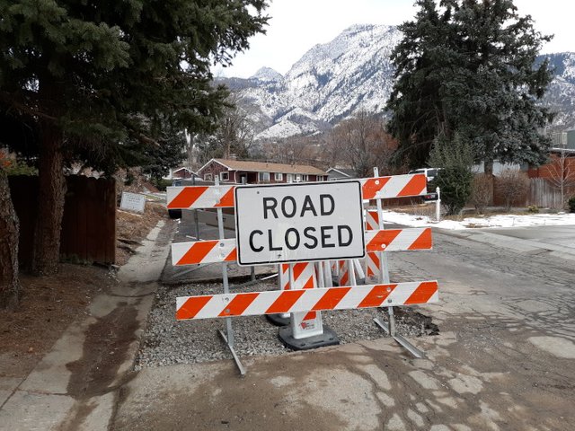 roadclosed.jpg