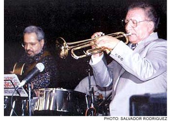 18. Gonzalo Mico con el trompetista Rafael “El Gallo” Velásquez Foto Salvador Rodriguez