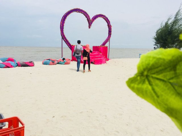 730 Koleksi Wallpaper Romantis Pantai HD