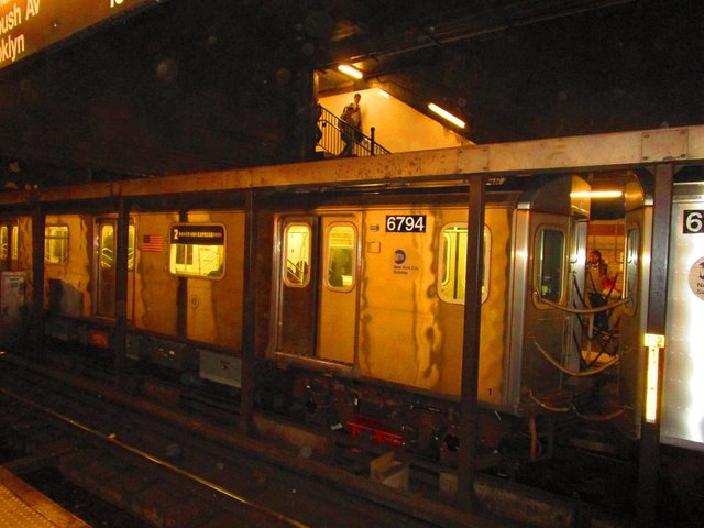 2 train 149th street, Bronx NYC 2.JPG