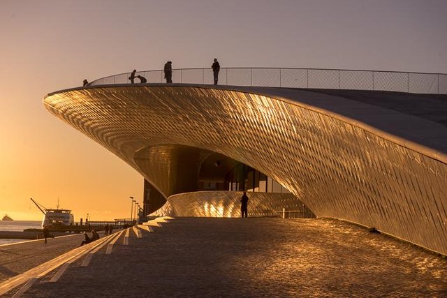 MAAT - Golden Snake Skin Architecture In Lisbon