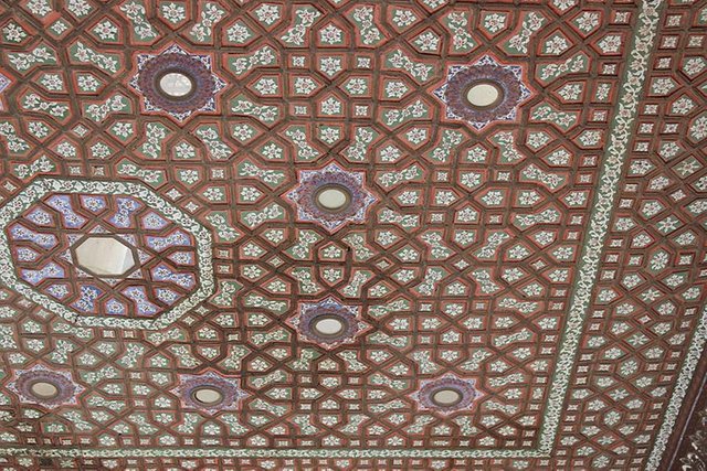 Patterned_ceiling.JPG