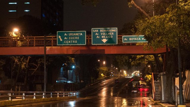 Caracas-nocturna-34.jpg