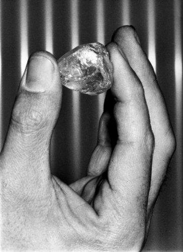 Intan Tri Sakti 166 Karat, 1965.jpg