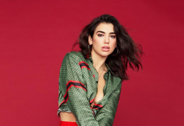 Dua Lipa - Wikipedia