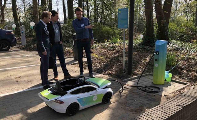 IOTA-based-Charging-Station-in-the-Netherlands-820x500.jpg