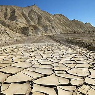 cracked-ground-in-death-valley.jpg