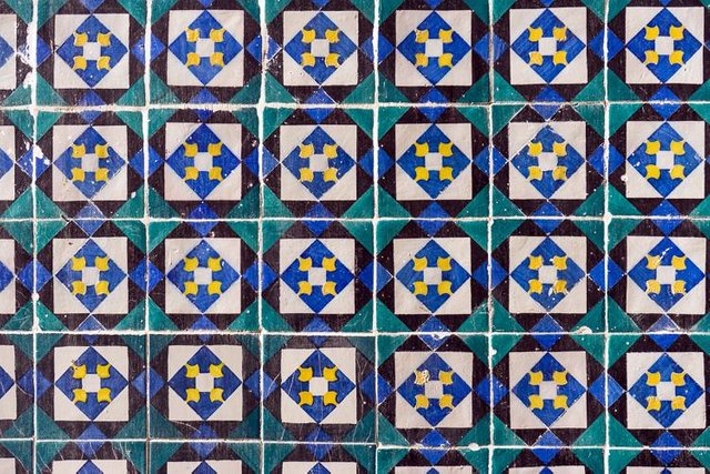 27 Collection Of Lisbon Tiles DSC05724.jpg