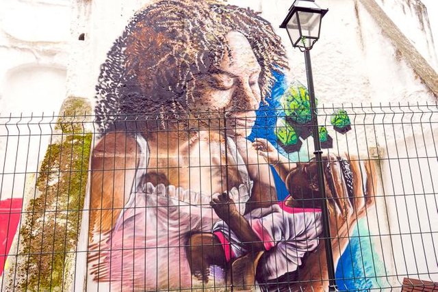 15 Street Art In Lisbon DSC04026.jpg