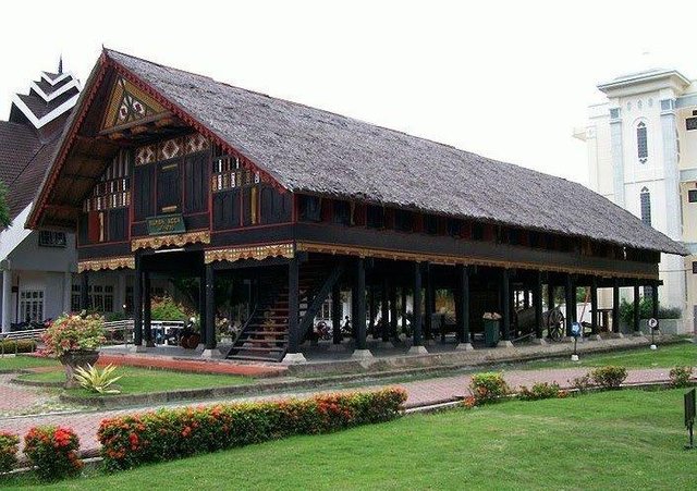 Krong Bade The Unique Of Aceh Traditional House Steemit