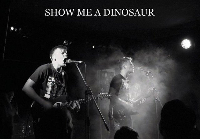 Show Me A Dinosaur - Live 2018.jpg