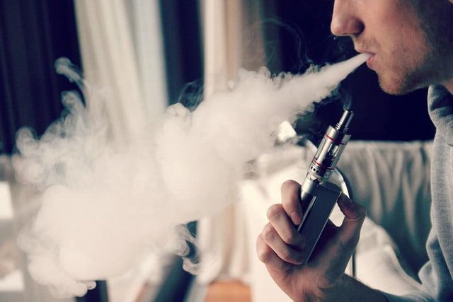 vaping-0001-720x720.jpg