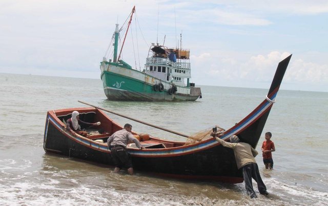 perahu 1.jpg