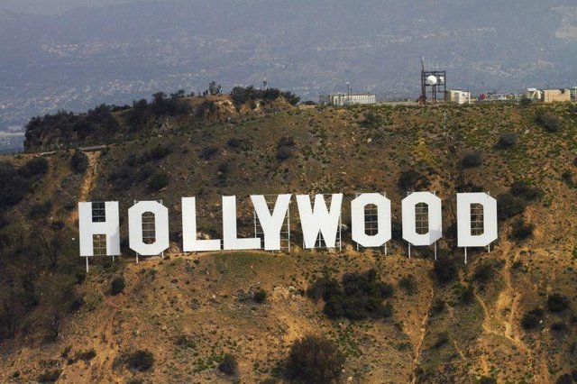 hollywoodsign.jpg