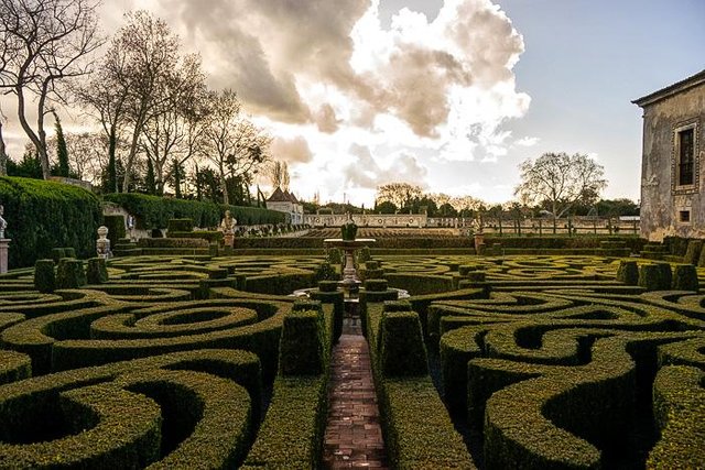 Quinta de Bacalhôa - Beautiful Wines And A Fairy Tail Labyrinth