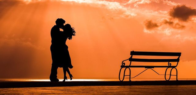 couple-3064048_1920.jpg