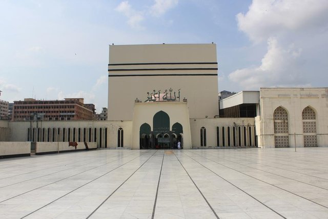 Baitul-Mukarram.jpg