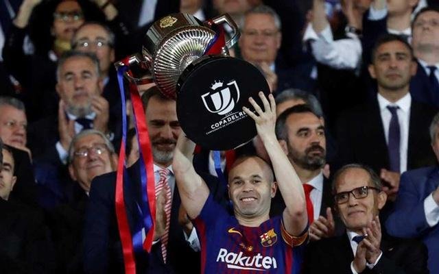 iniesta-01.jpg