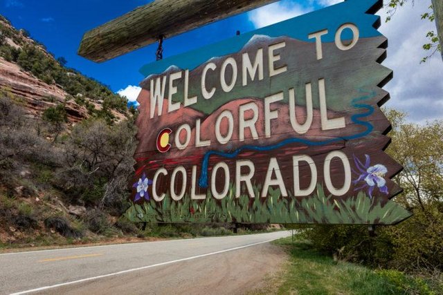 Colorado-sign-768x512.jpg