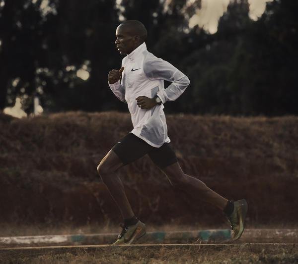 SU18_RN_EKipchoge_00714_native_600.jpg