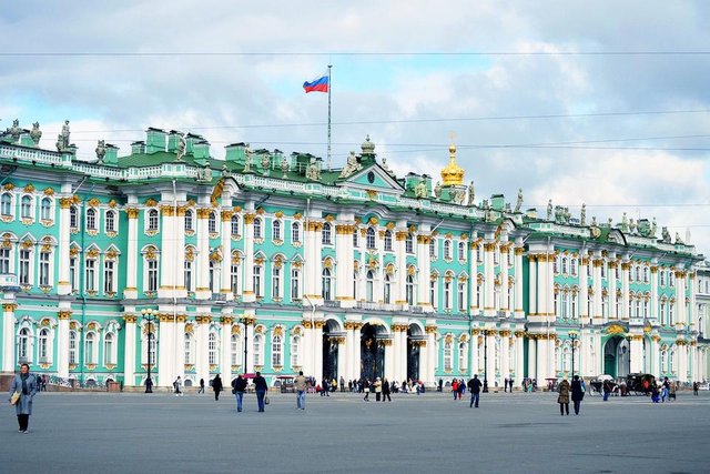 hermitage-2612663_1280.jpg