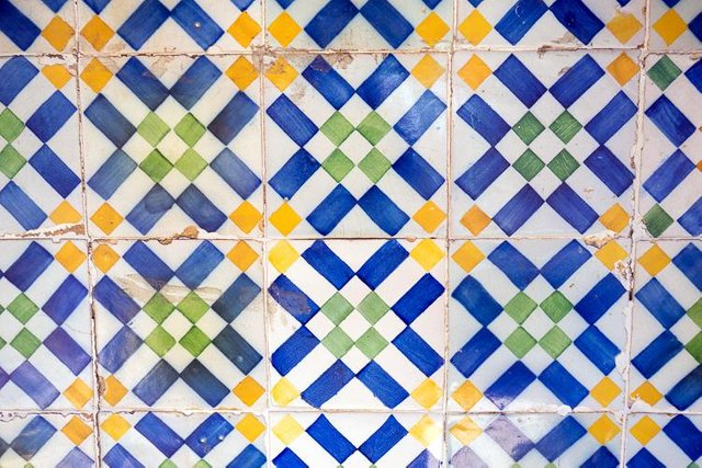 33 Collection Of Lisbon Tiles DSC05788.jpg