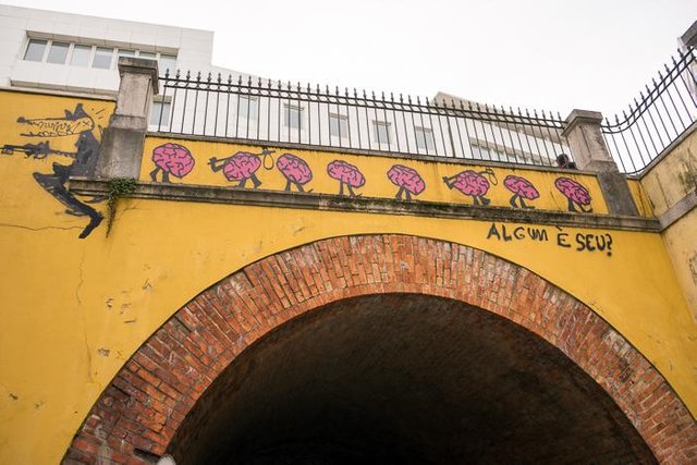 53 Street Art In Lisbon DSC01702.jpg