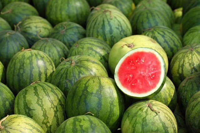 watermelon-whole-one-half.jpg.824x0_q71_crop-scale.jpg