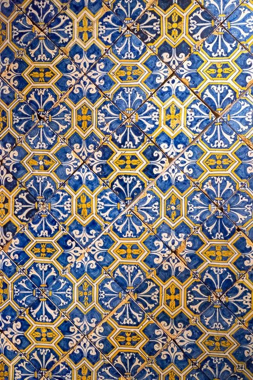 48 Collection Of Lisbon Tiles DSC09444.jpg