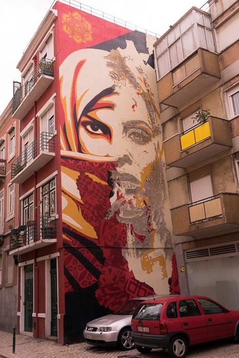 43 Street Art In Lisbon DSC09402.jpg
