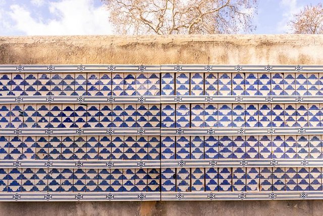 61 Collection Of Lisbon Tiles DSC04631.jpg