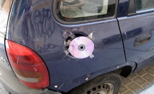 redneck gas cap.jpg