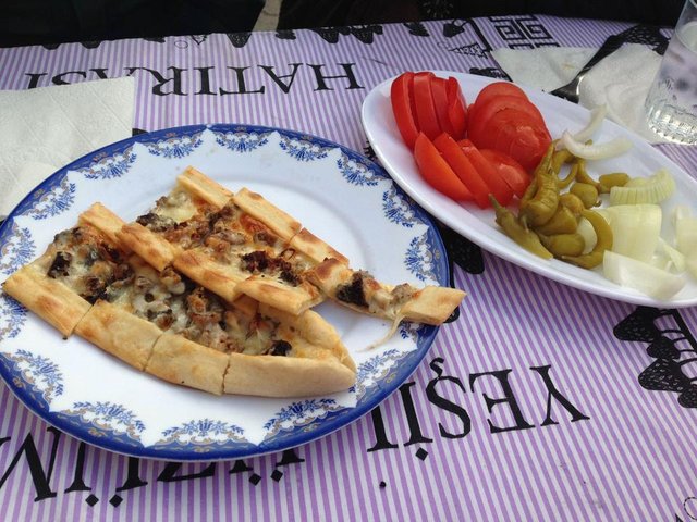 göbekli pide.jpg