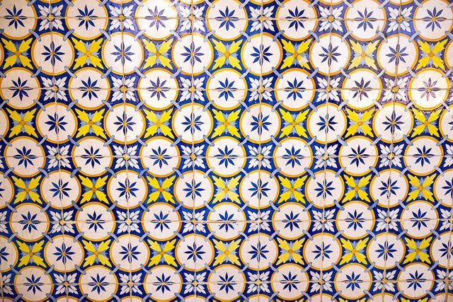 23 Collection Of Lisbon Tiles DSC05315.jpg
