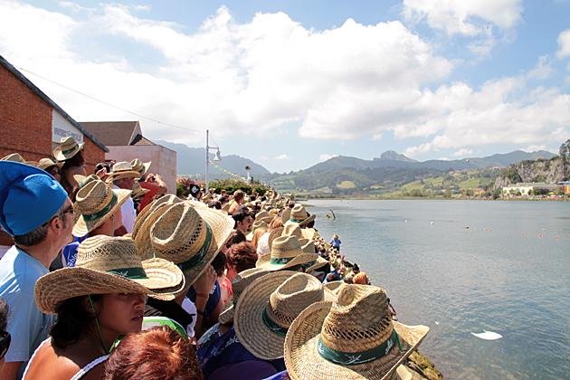 asturian-hats.jpg