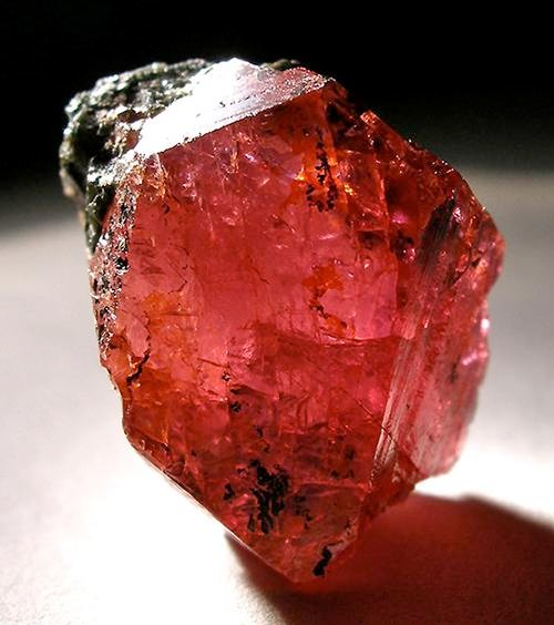 Corundum-winza-01c.jpg