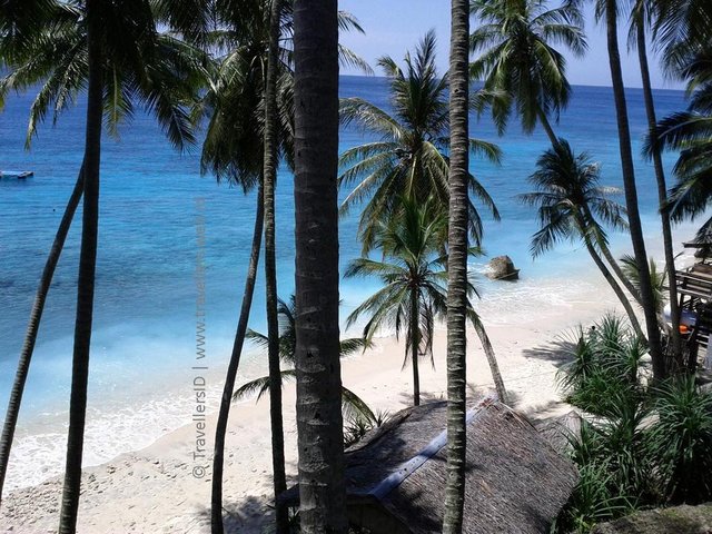 Pantai-Sumur-Tiga-1-Sabang-Aceh-Indonesia.jpg