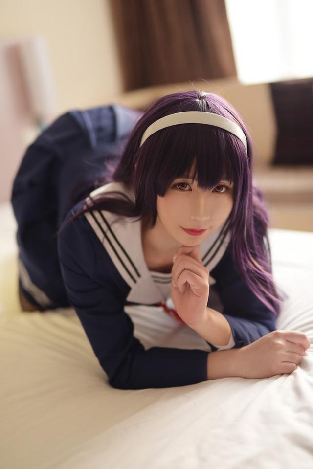 Bed-KasumigaokaUtaha-Seifuku-Cosplay-7.jpg