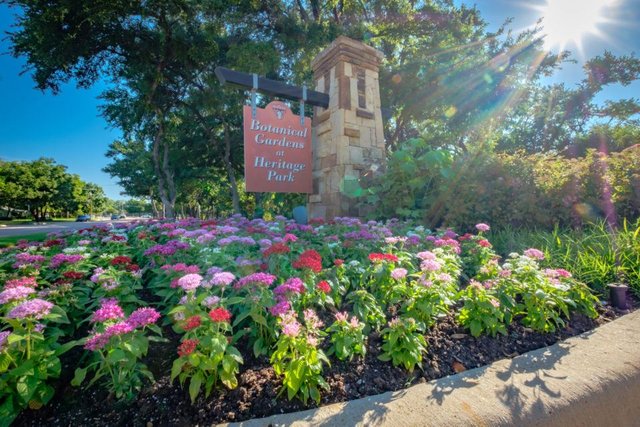 Grapevine Botanical Gardens