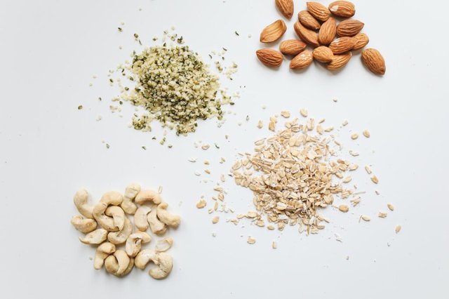 oats nuts seeds