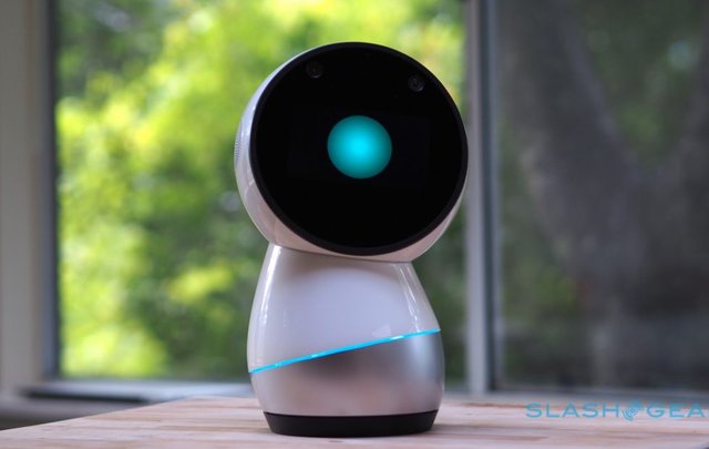 jibo-robot-review-0-980x620.jpg