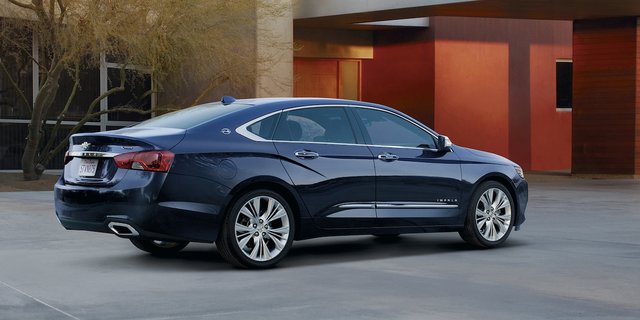 2018-impala-full-size-sedan-exterior-gallery-13.jpg