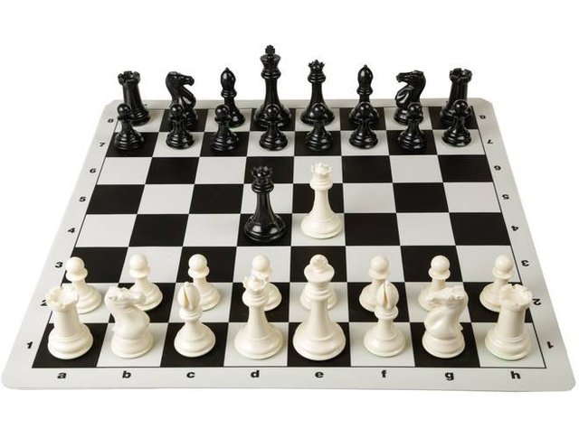 chess-set-black-silicon-7-jpg-egdetail_jpg_project-body.jpg