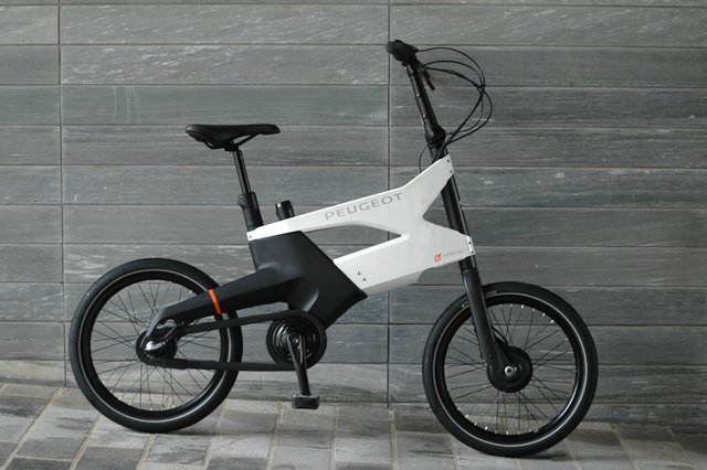 Peugeot AE21 Hybrid Bike-1.jpg