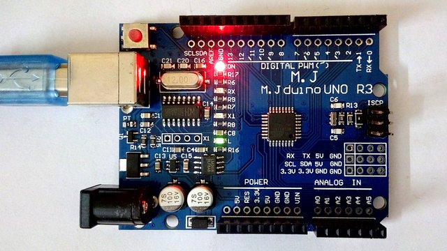 Power_and_Pin13_LED_on_Arduino_Compatible_Board.jpg