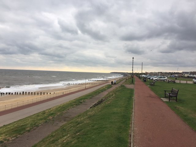 IMG:Lowestoft coast