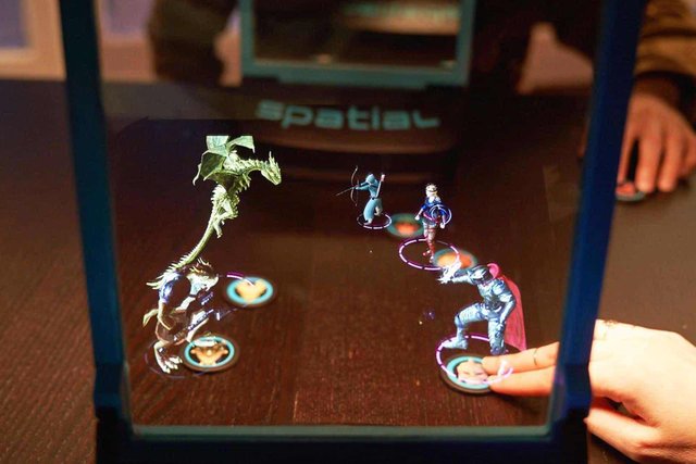 Spatial_gaming_holographic_projection_classic_physical_play_pieces_crowdfunding_marketing_agency2.0_180723_222326.jpg